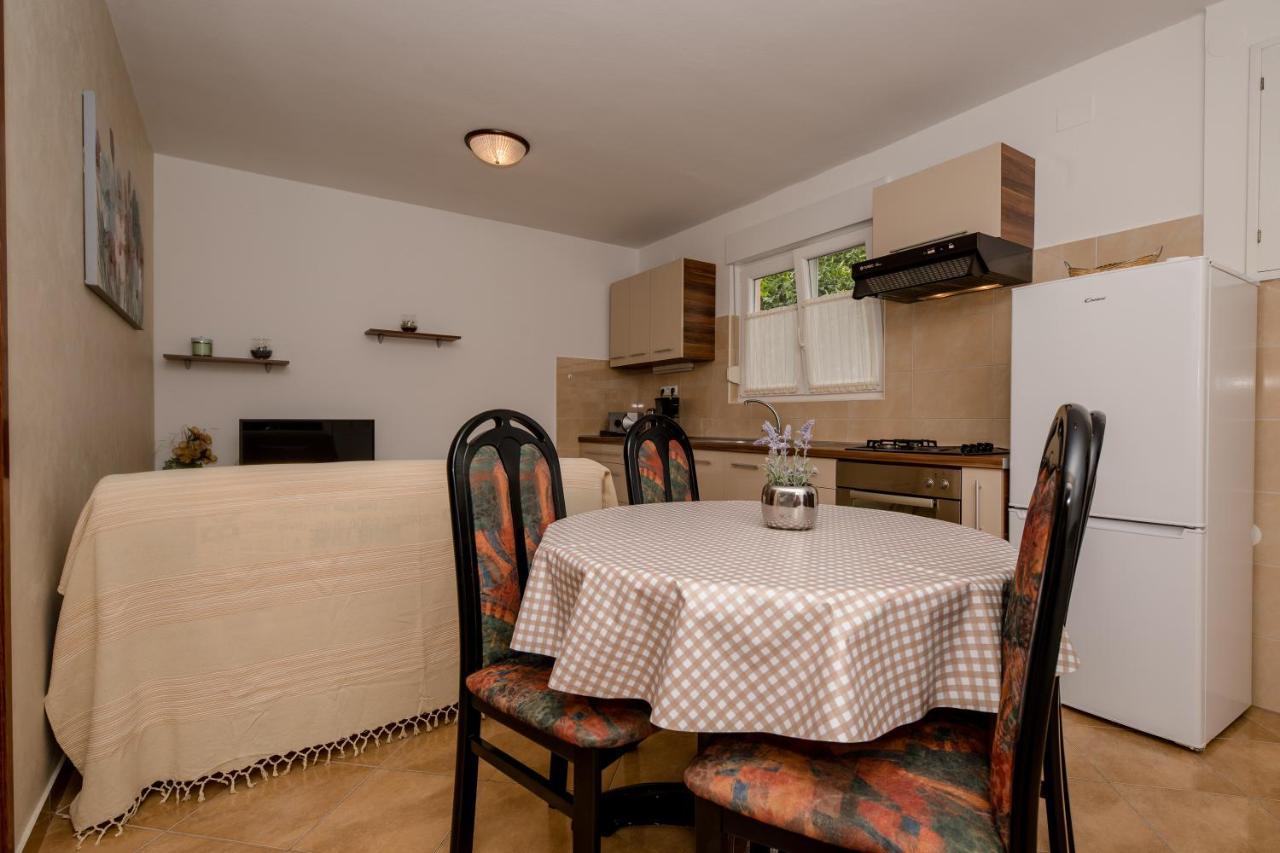 Apartmani Marica Beg Palit Экстерьер фото