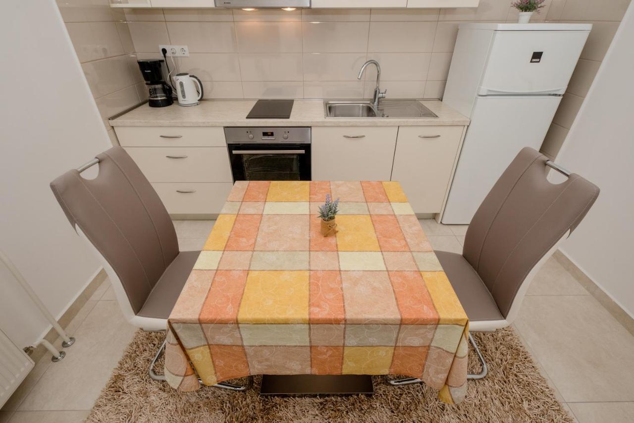 Apartmani Marica Beg Palit Экстерьер фото